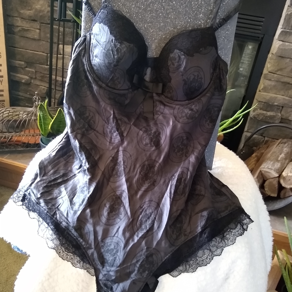 Victoria Secret Very Sexy Silk Teddy